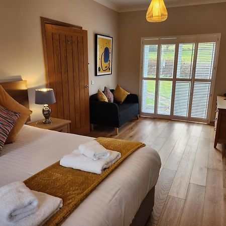 Auchendennan Farm Self Catering Cottages Balloch Dış mekan fotoğraf