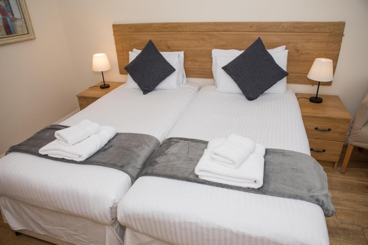 Auchendennan Farm Self Catering Cottages Balloch Dış mekan fotoğraf