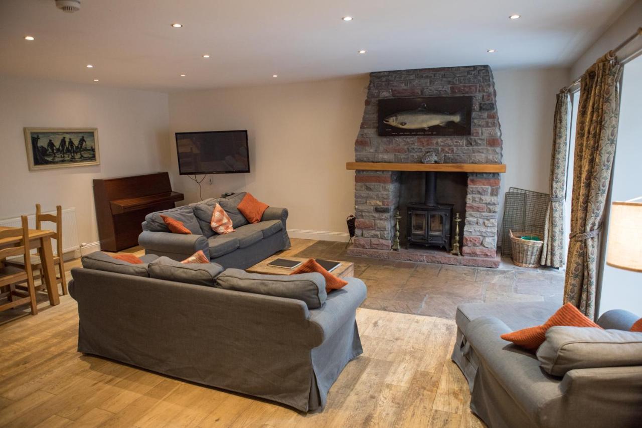 Auchendennan Farm Self Catering Cottages Balloch Dış mekan fotoğraf