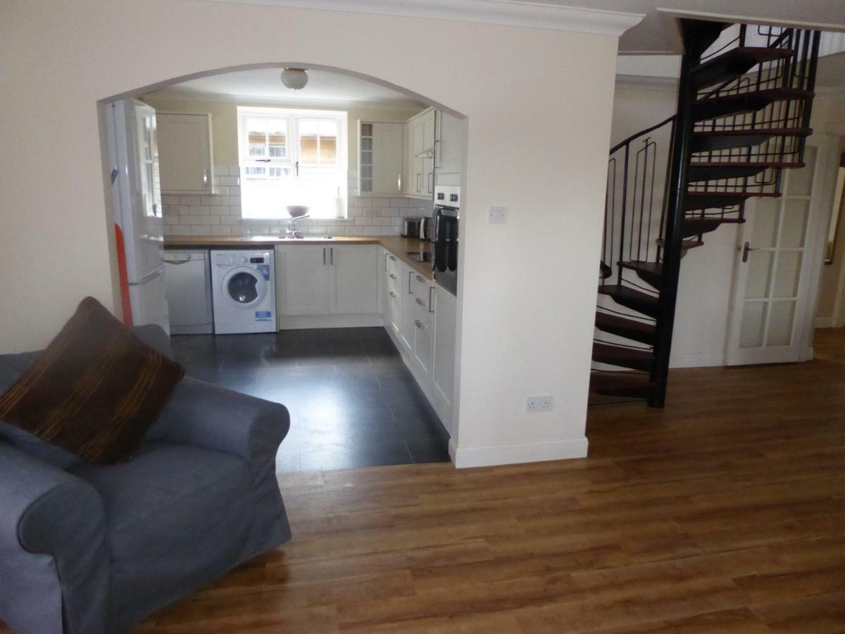 Auchendennan Farm Self Catering Cottages Balloch Dış mekan fotoğraf