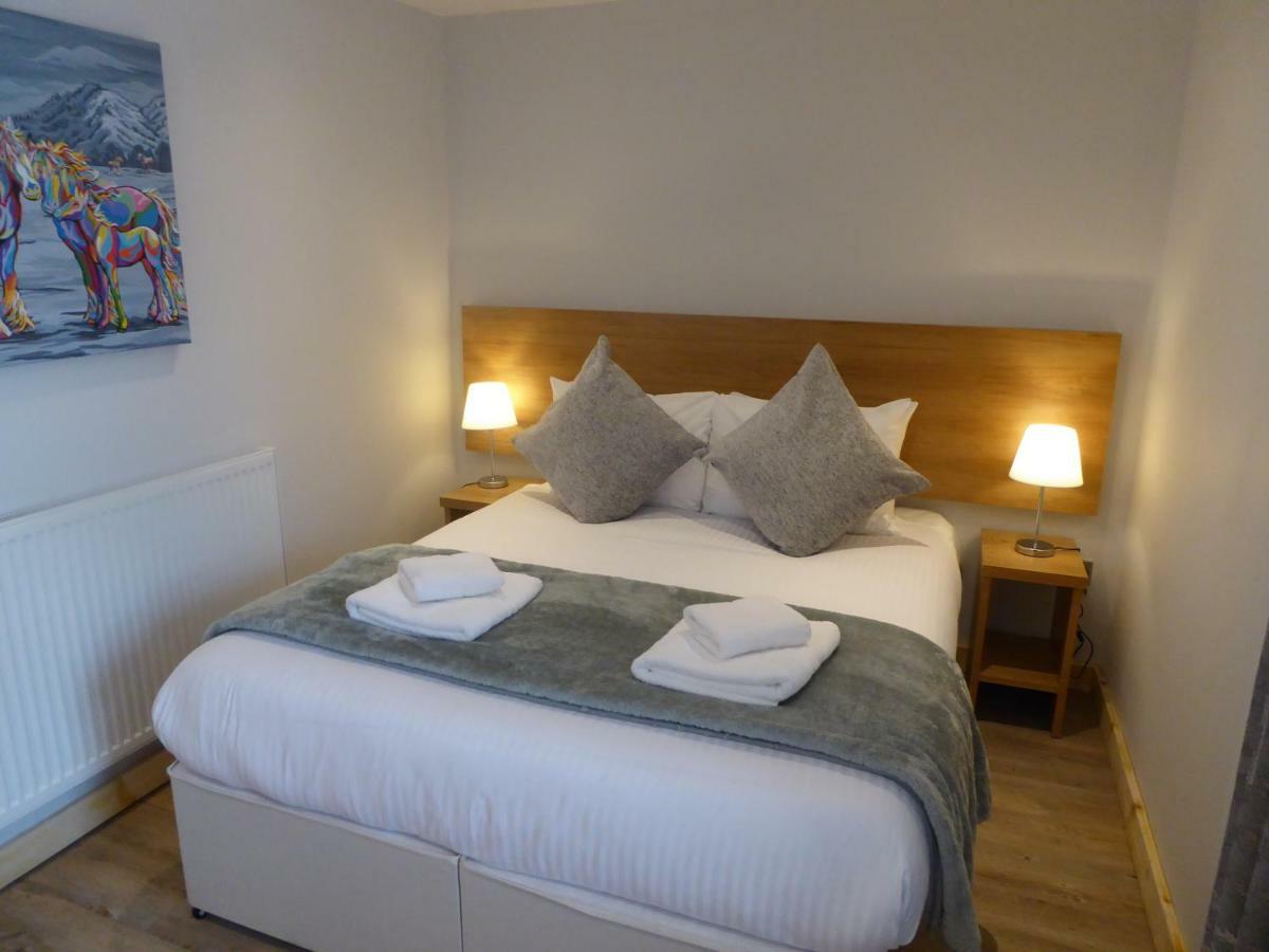Auchendennan Farm Self Catering Cottages Balloch Dış mekan fotoğraf