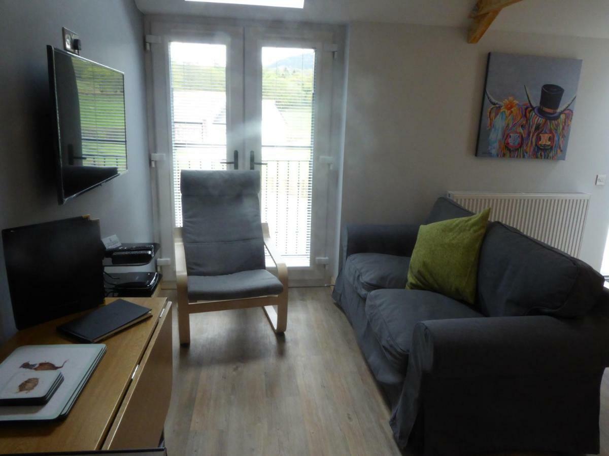 Auchendennan Farm Self Catering Cottages Balloch Dış mekan fotoğraf
